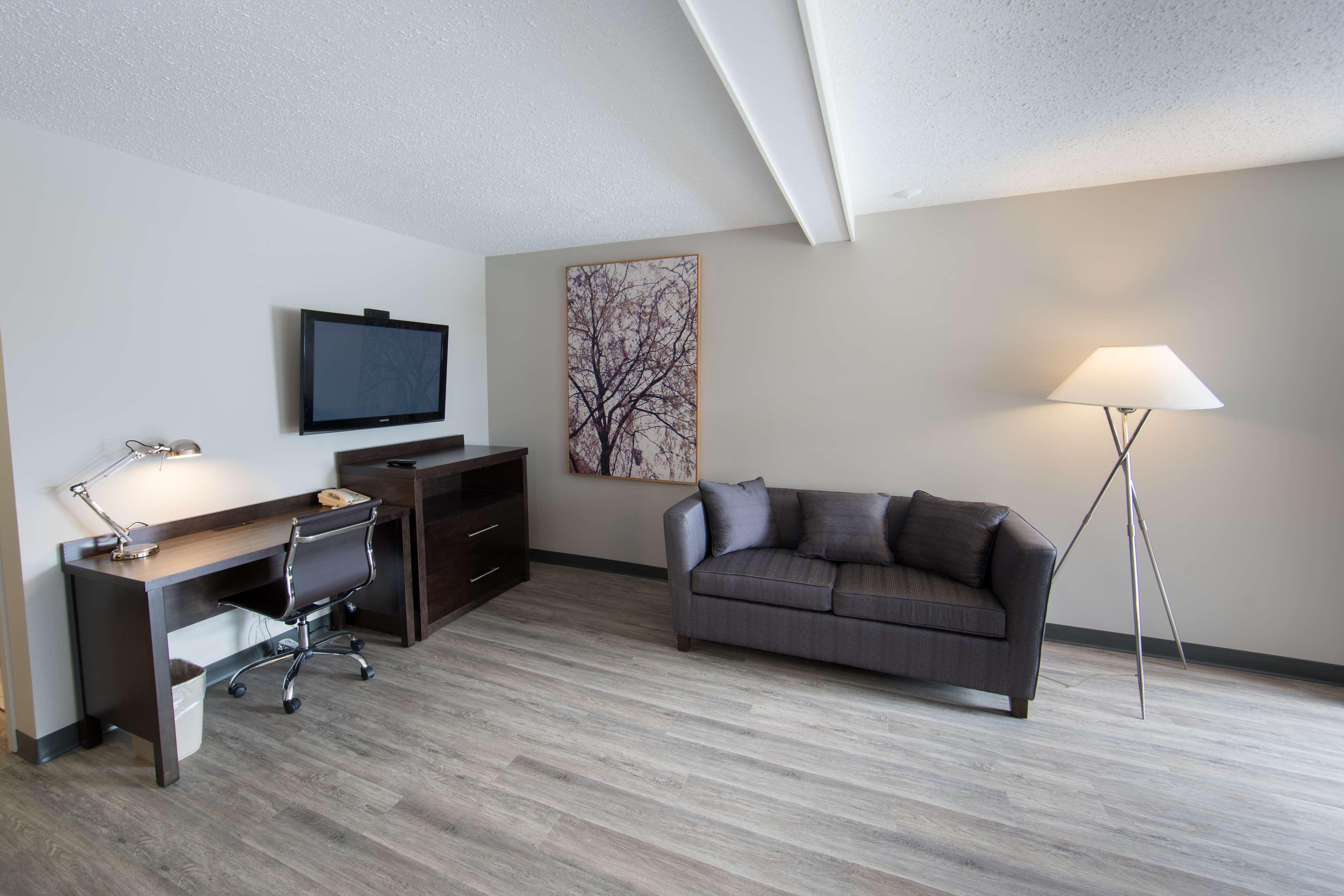 Surestay Hotel By Best Western Каслгар Экстерьер фото